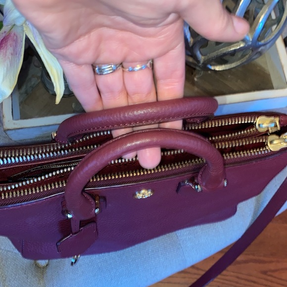 Tory Burch Medium Burgundy Pebbled Leather Double Zip Bag - Picture 6 of 15